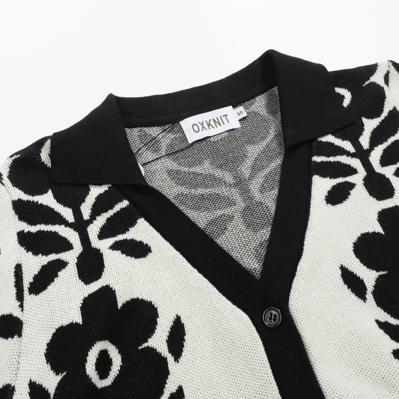 Women's black casual vintage floral jacquard cardigan - Image 4
