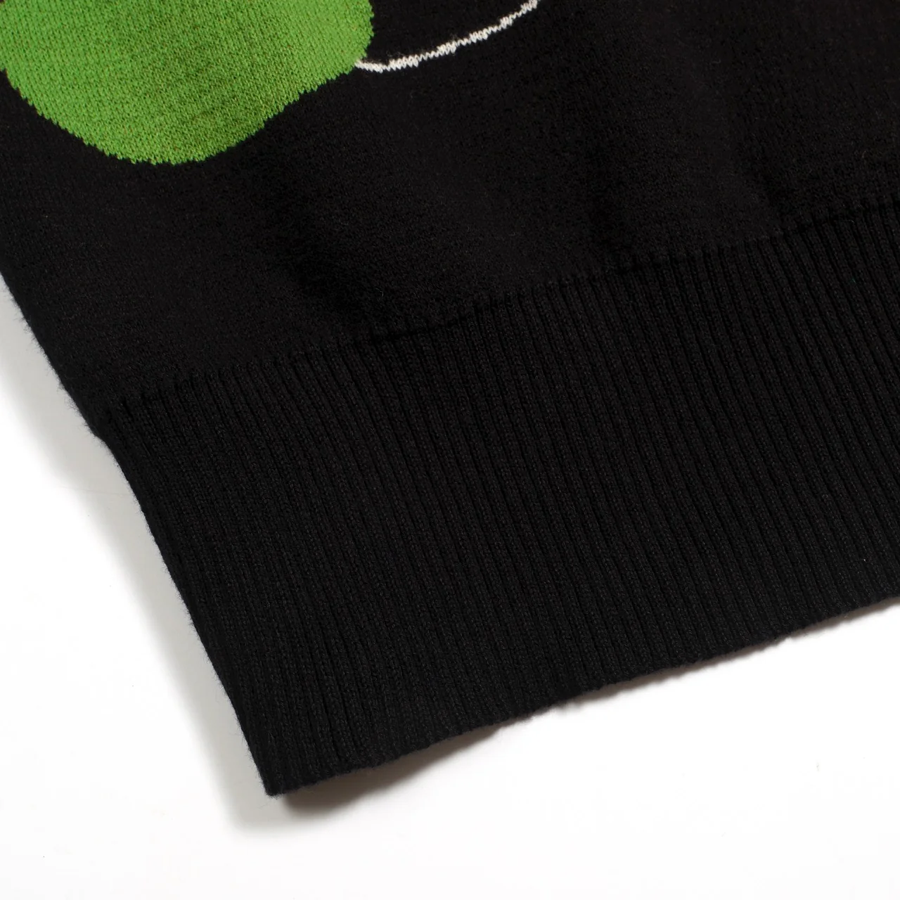 Women's black cross shoulder knit T-shirt - short version size - Image 6