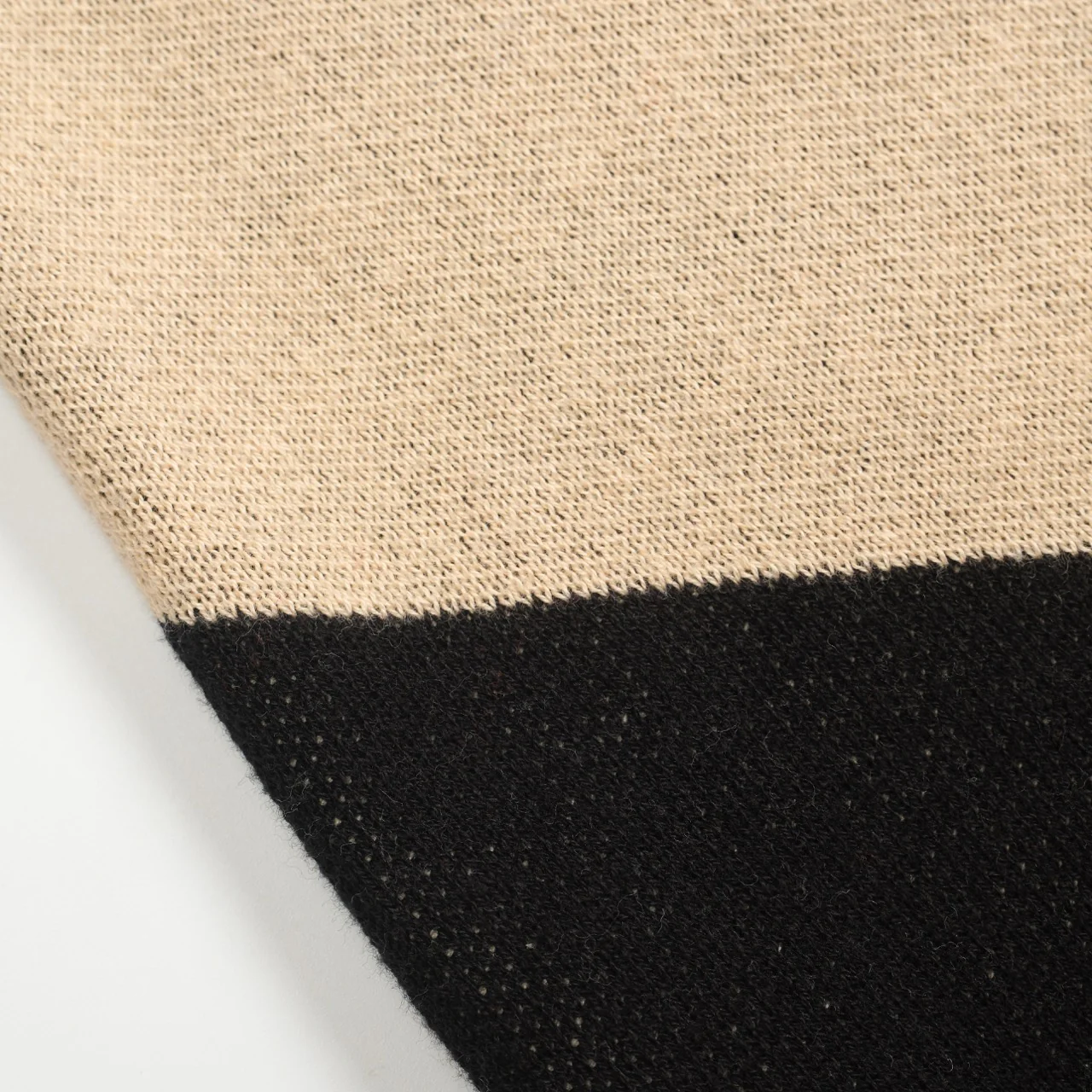 Women's black diagonal stripe jacquard vintage knit skirt - Image 6