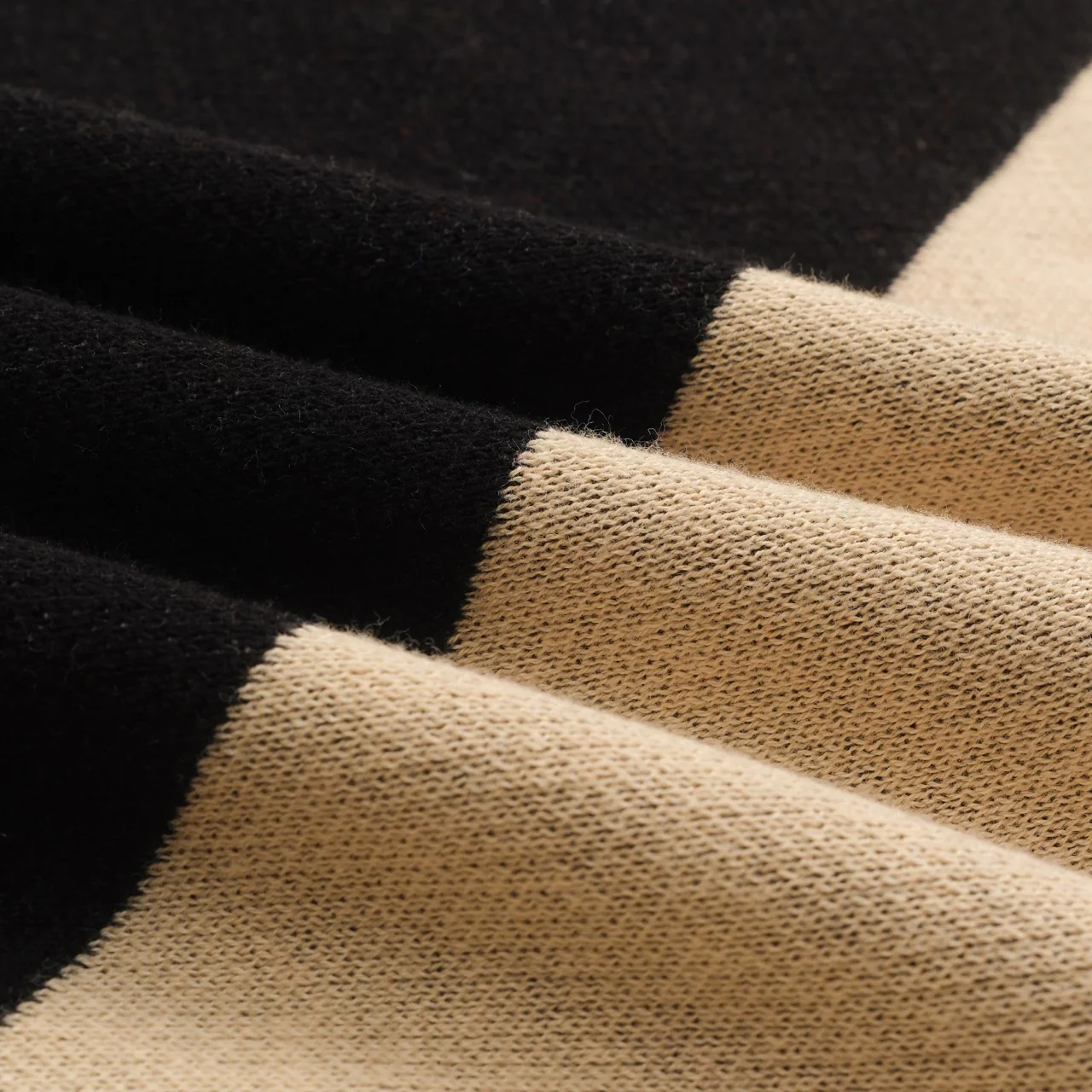 Women's black diagonal stripe jacquard vintage knit skirt - Image 8
