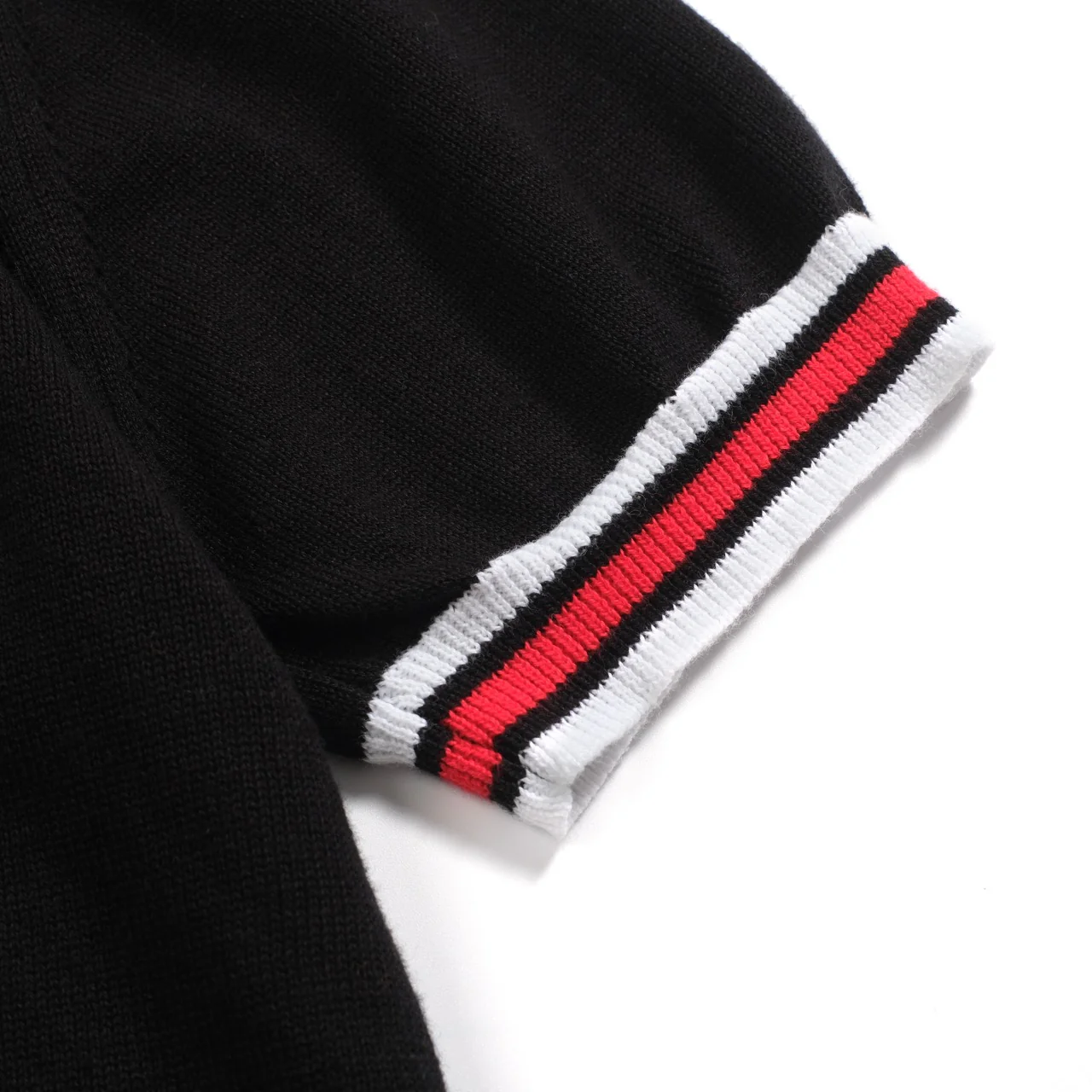 Women's black retro pocket V-neck knitted T-shirt - Image 5