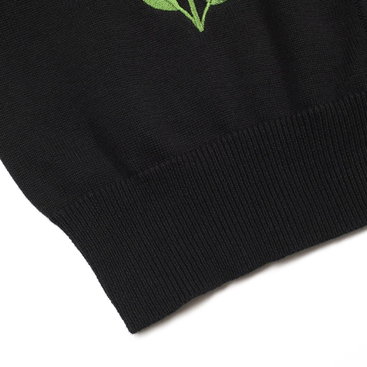 Women's black rose embroidered knit cardigan - Cropped Length - Image 6