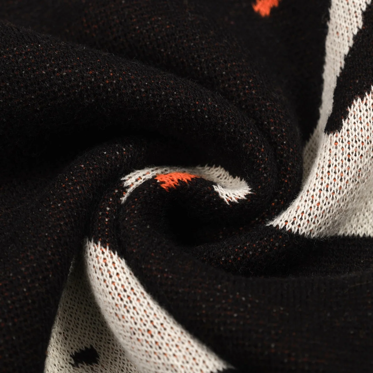 Women's black swan jacquard cardigan - Image 10