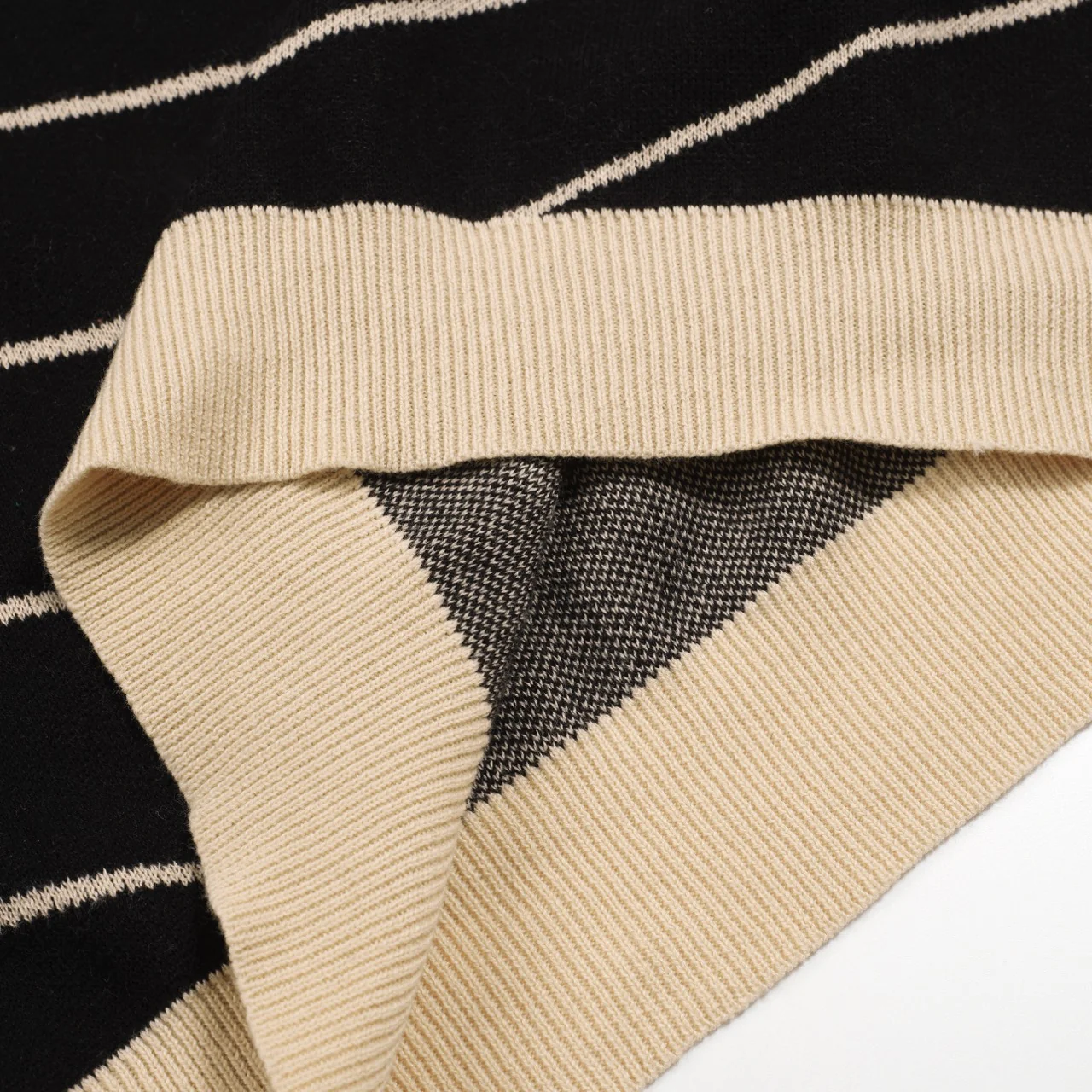 Women's black vintage period casual knit skirt - Image 6