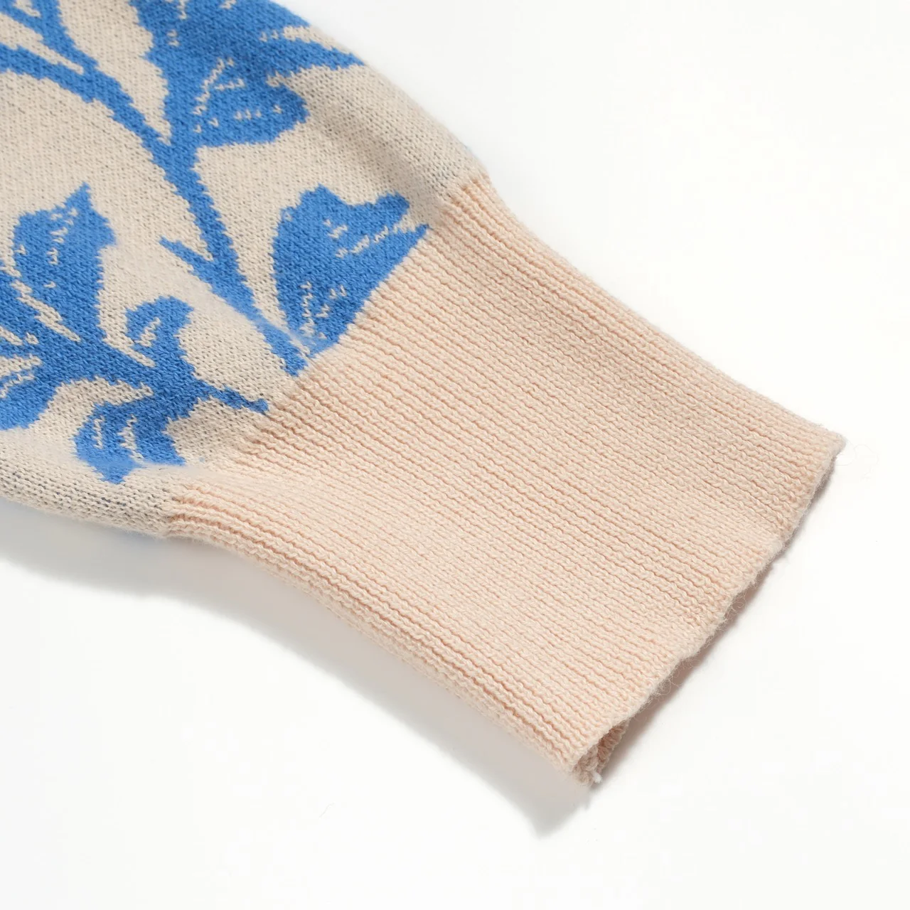 Women's blue floral jacquard street knitwear - Image 5