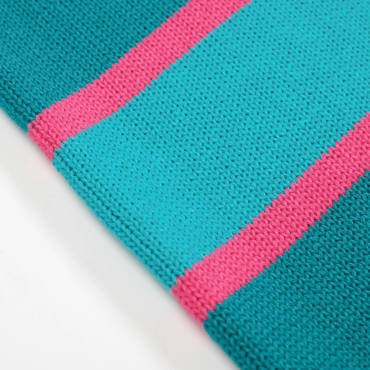 Women's blue striped jacquard V-neck knitwear - Image 6