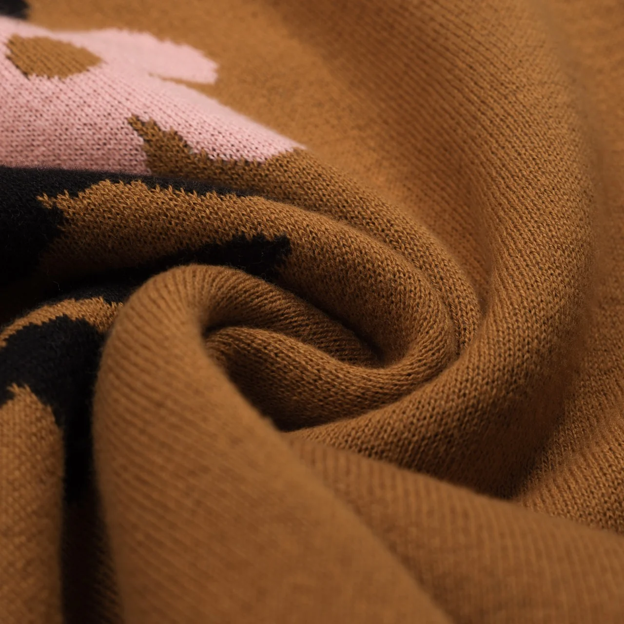 Women's brown magpie V-neck puffed sleeve knitwear - Image 9
