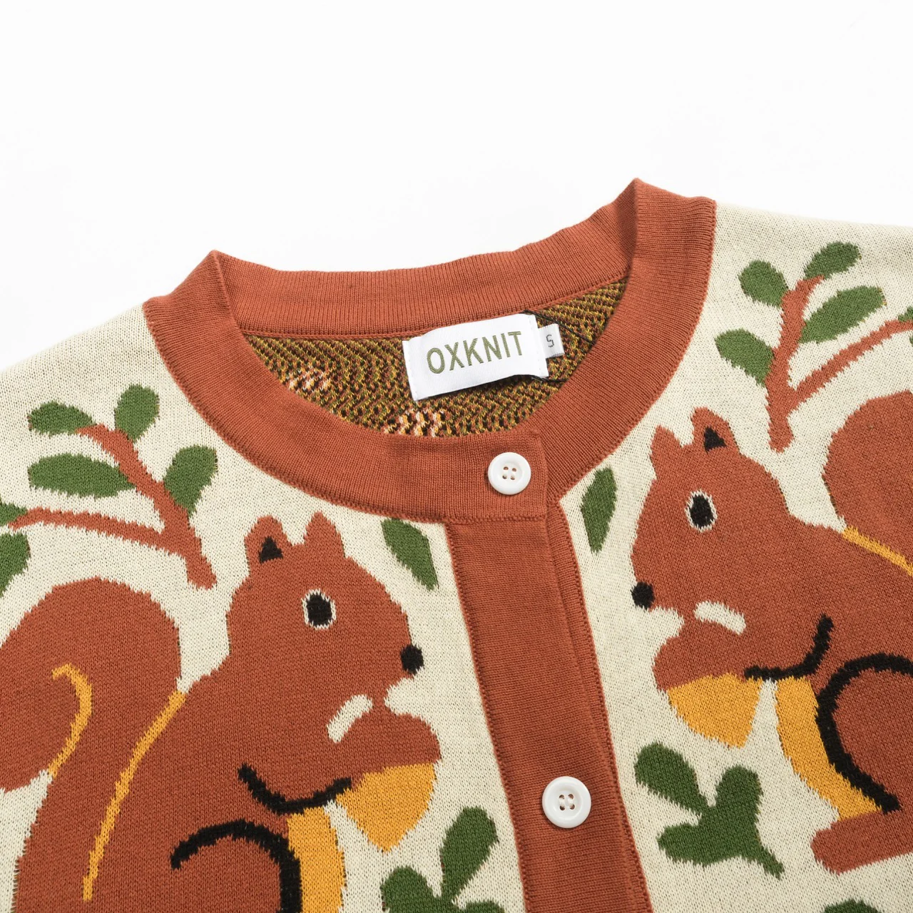 Women's brown vintage squirrel check knitted cardigan - Image 4