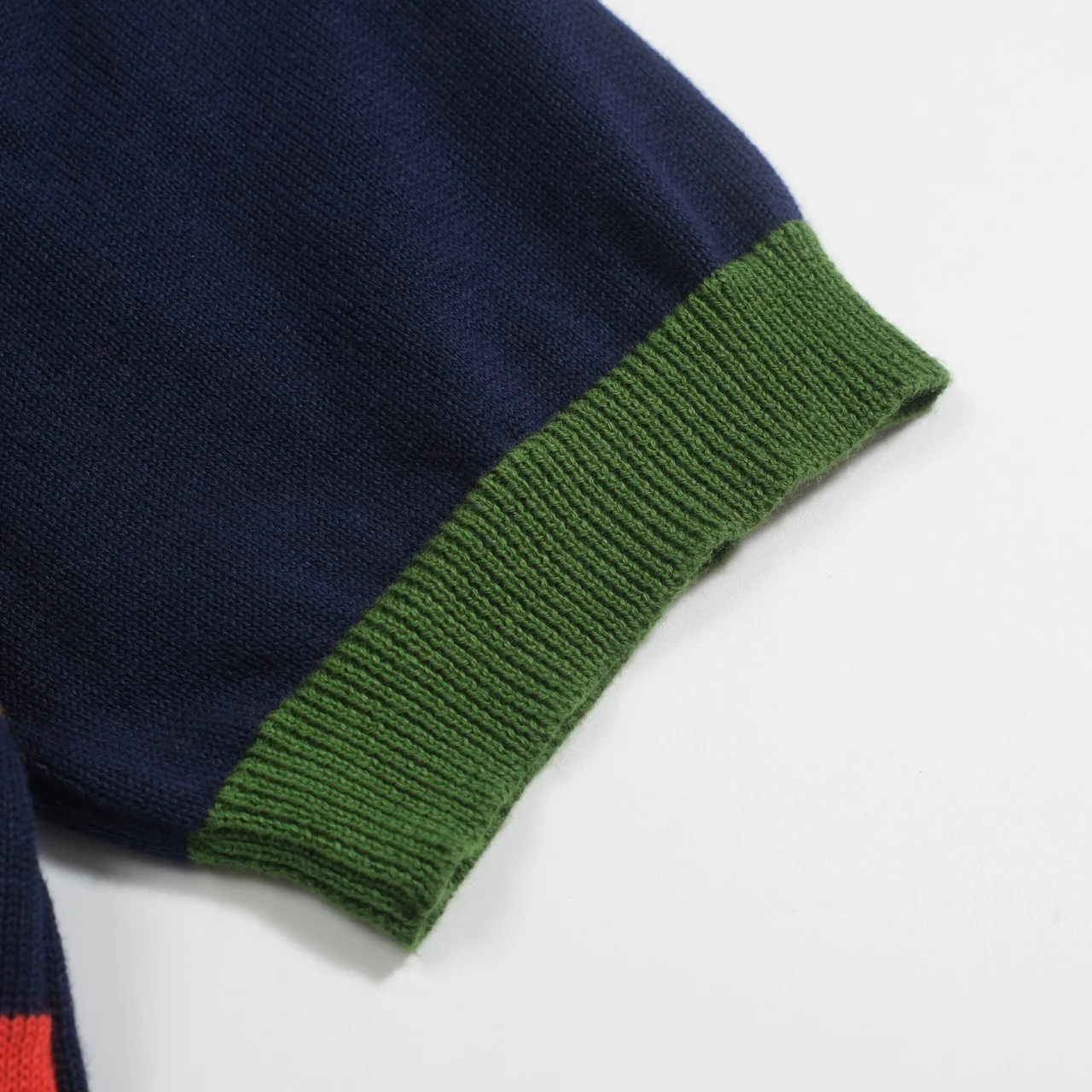 Women's dark blue retro art knitted V-neck polo - Image 6