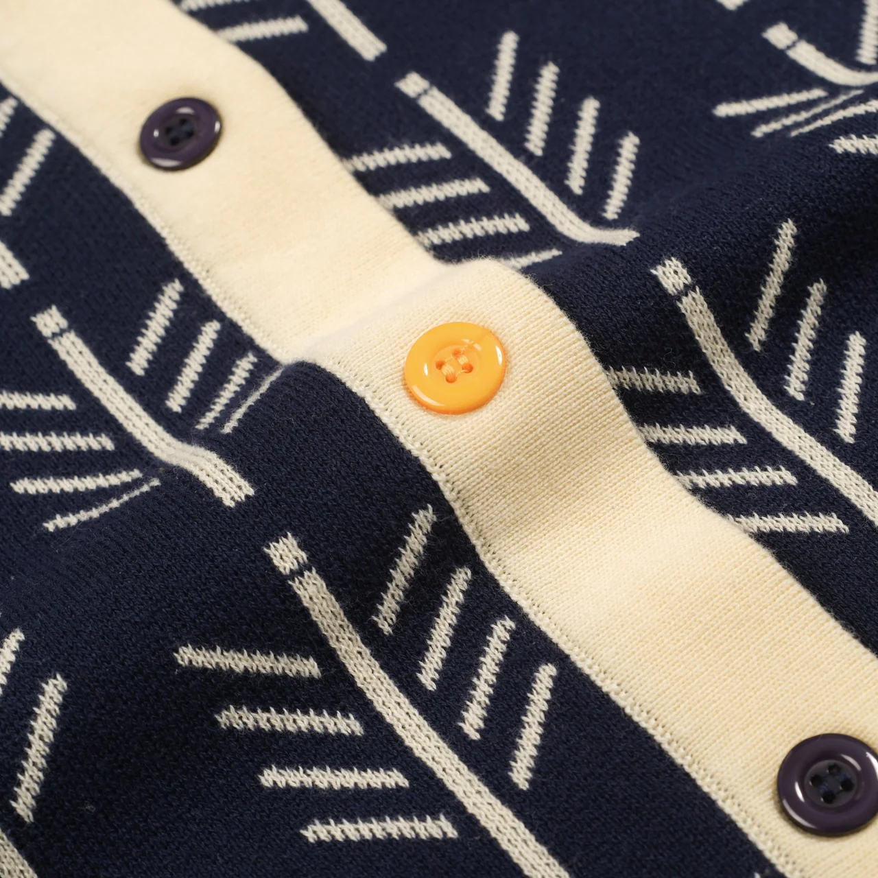 Women's dark blue vintage pattern jacquard lapel knit cardigan - Image 5