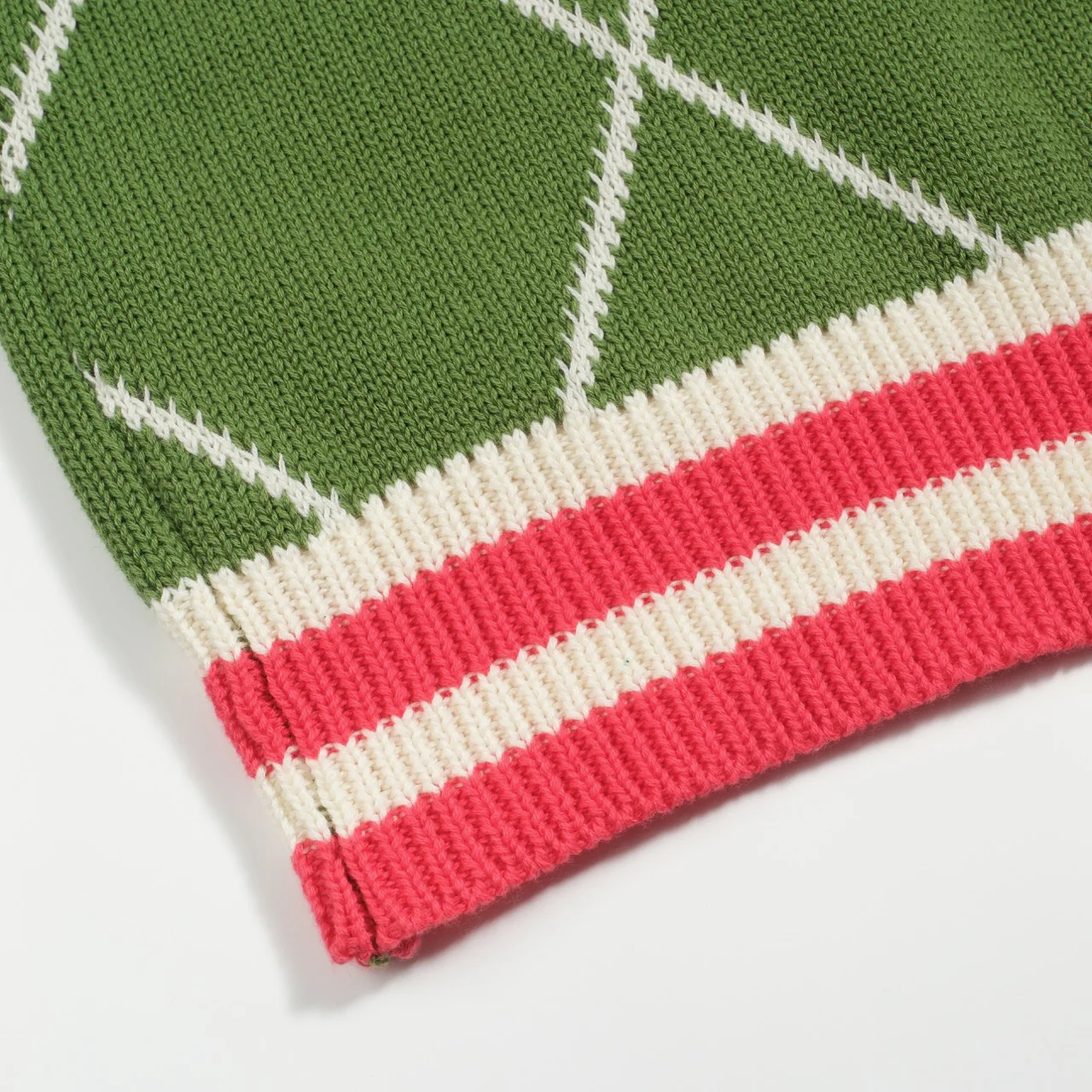 Women's green diamond lattice bubble sleeve knitwear - Image 5