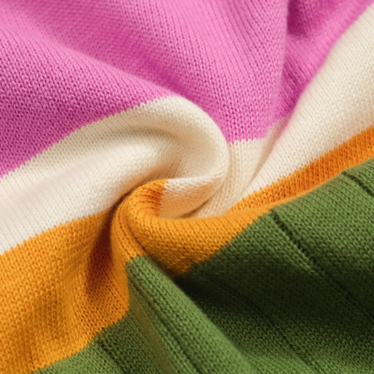 Women's green parquet jacquard knit polo shirt - Image 11