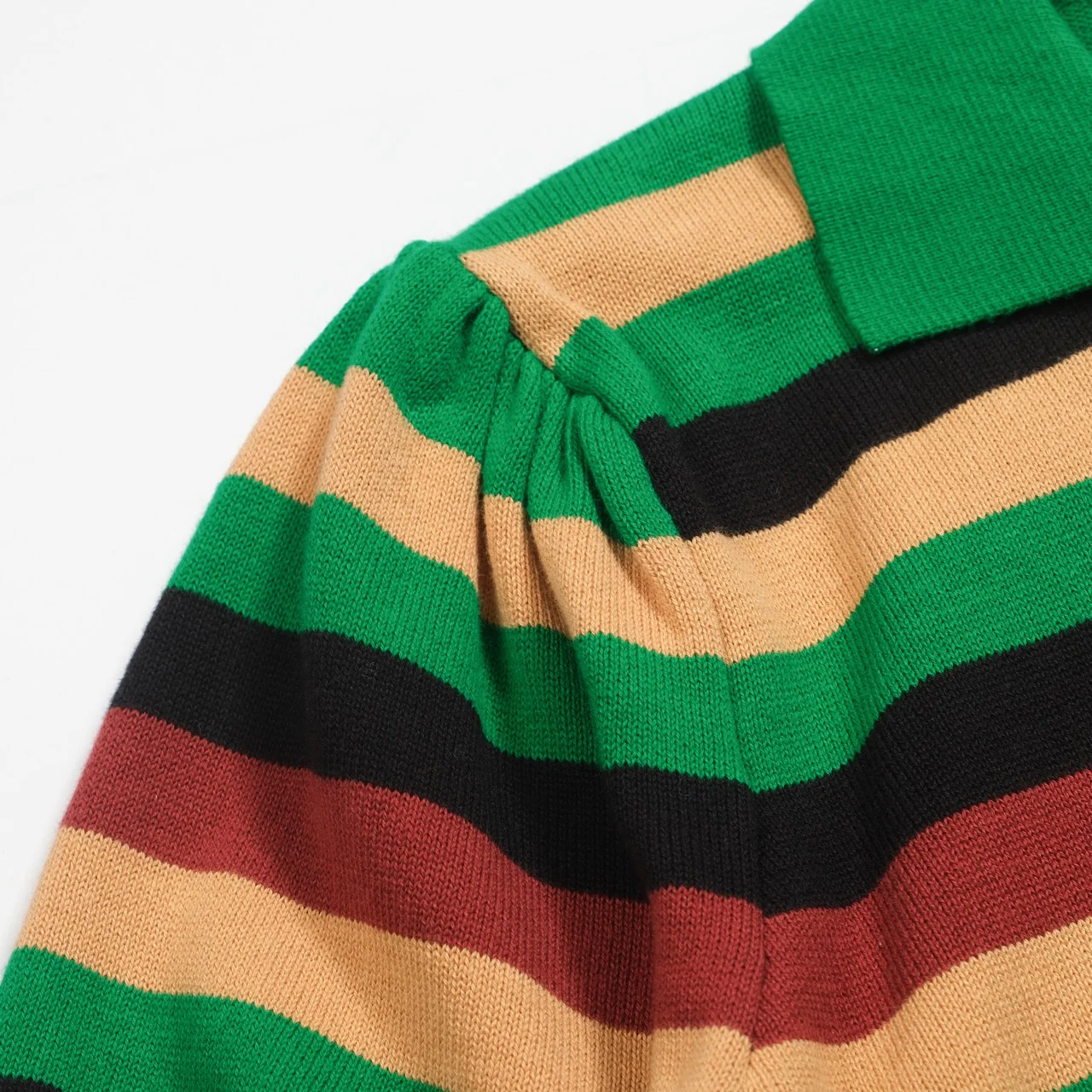 Women's green striped puffed sleeve knitted V-neck polo - Image 5