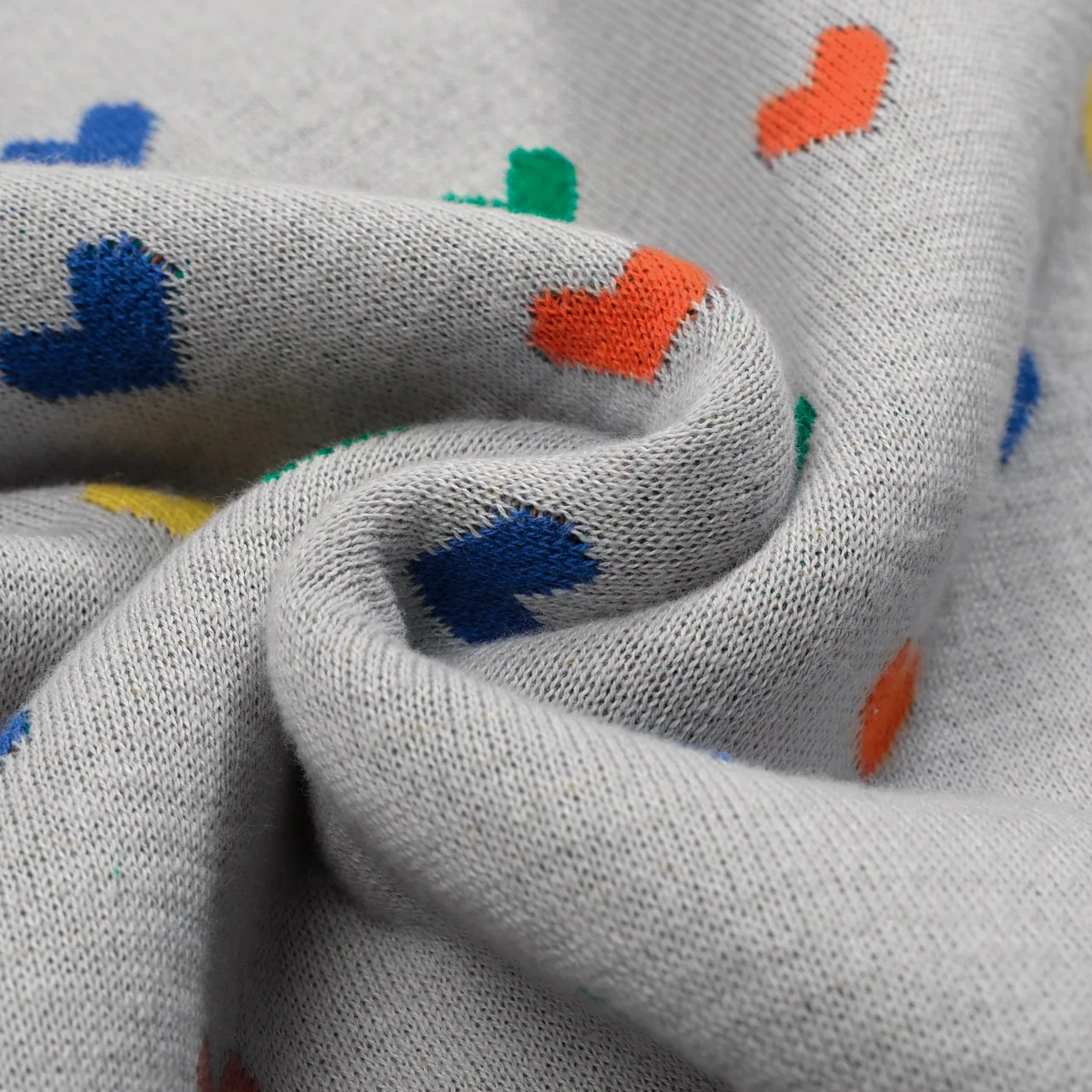 Women's grey heart-shaped vintage jacquard knitwear - Image 7