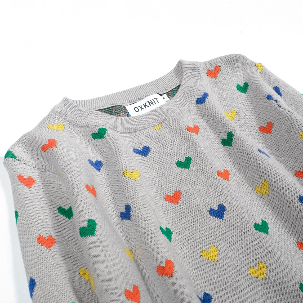 Women's grey heart-shaped vintage jacquard knitwear - Image 9