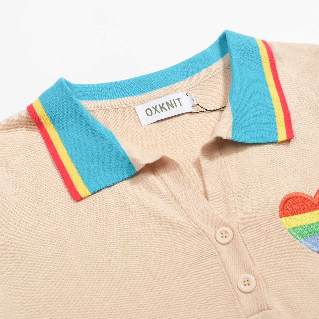 Women's love embroidered V-neck knitted polo shirt - Image 4