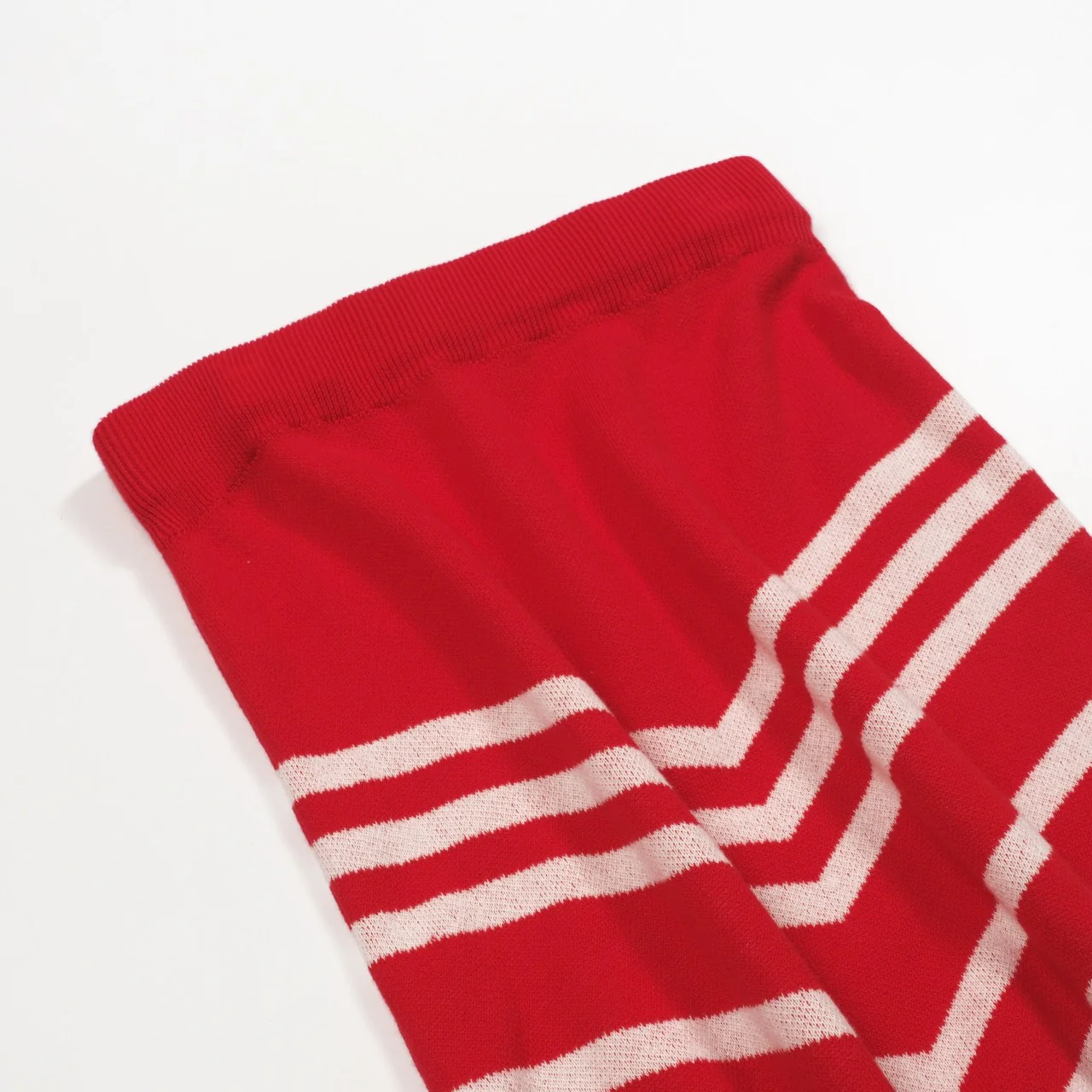 Women's red cat striped animal top skirt knit suit - Image 8