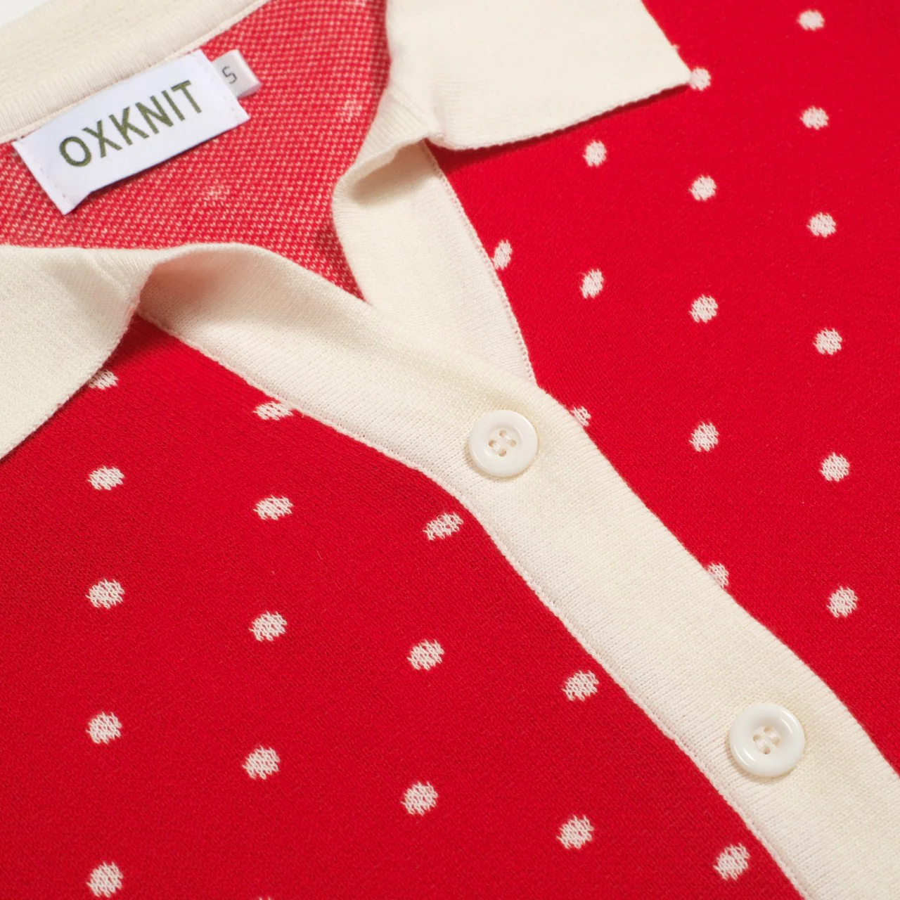 Women's red polka dot jacquard knitted polo shirt - Image 5