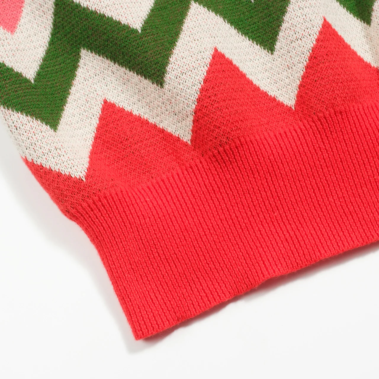 Women's red toothed striped puffed sleeve knitwear - Image 7