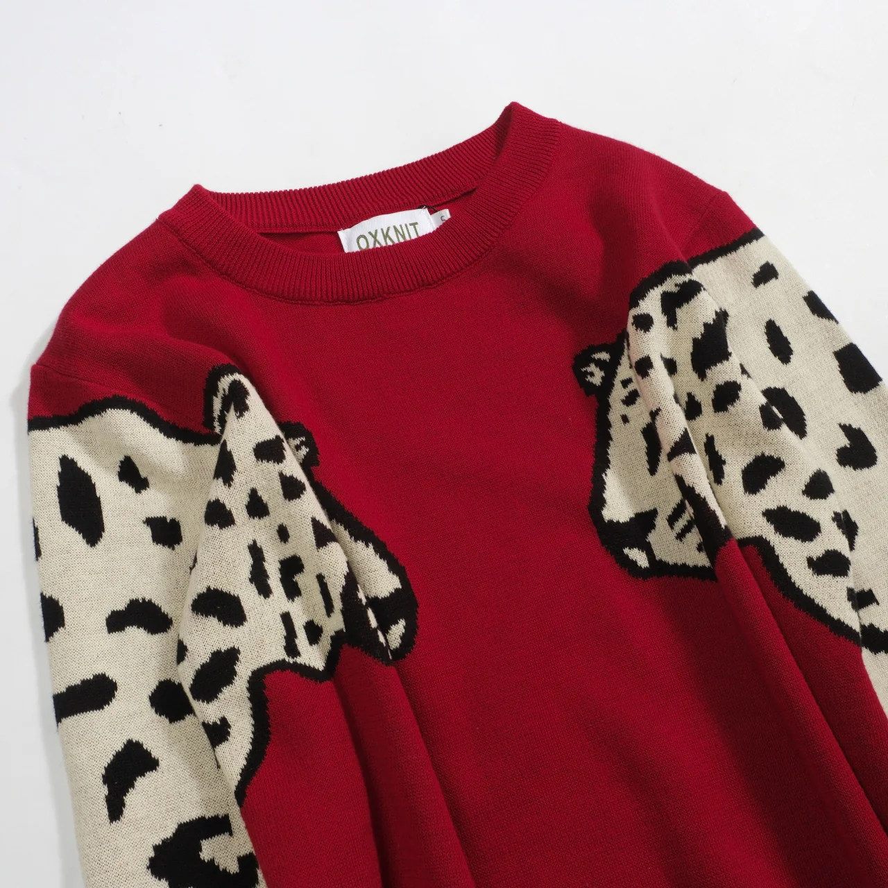 Women's red vintage animal print crew neck knitwear - Image 9