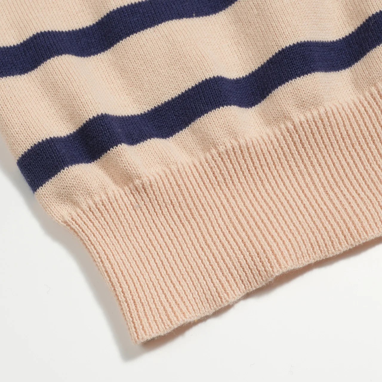 Women's striped vintage embroidered cat knitwear - Image 7
