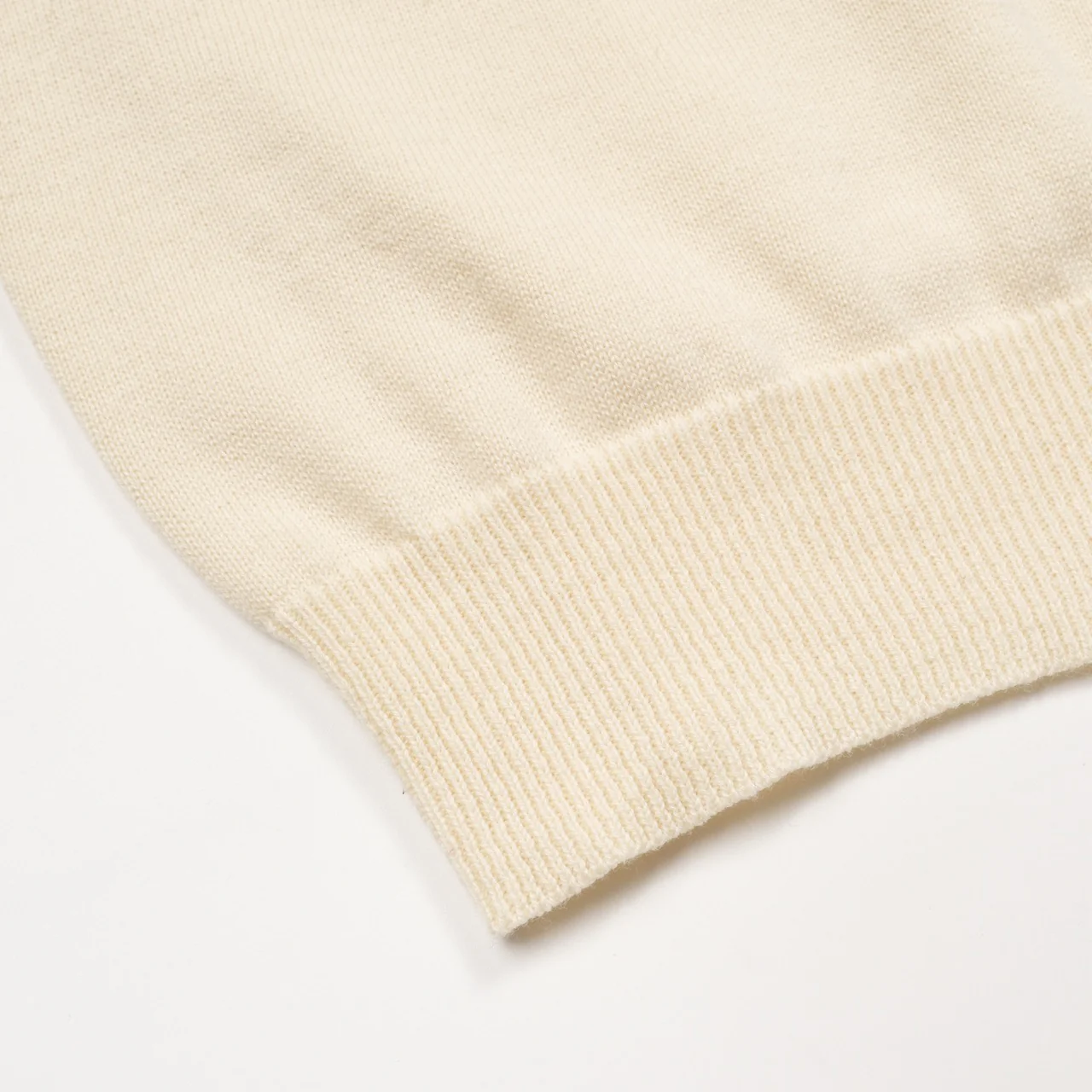 Women's white apricot cheetah embroidered bubble sleeve knitwear - Image 6