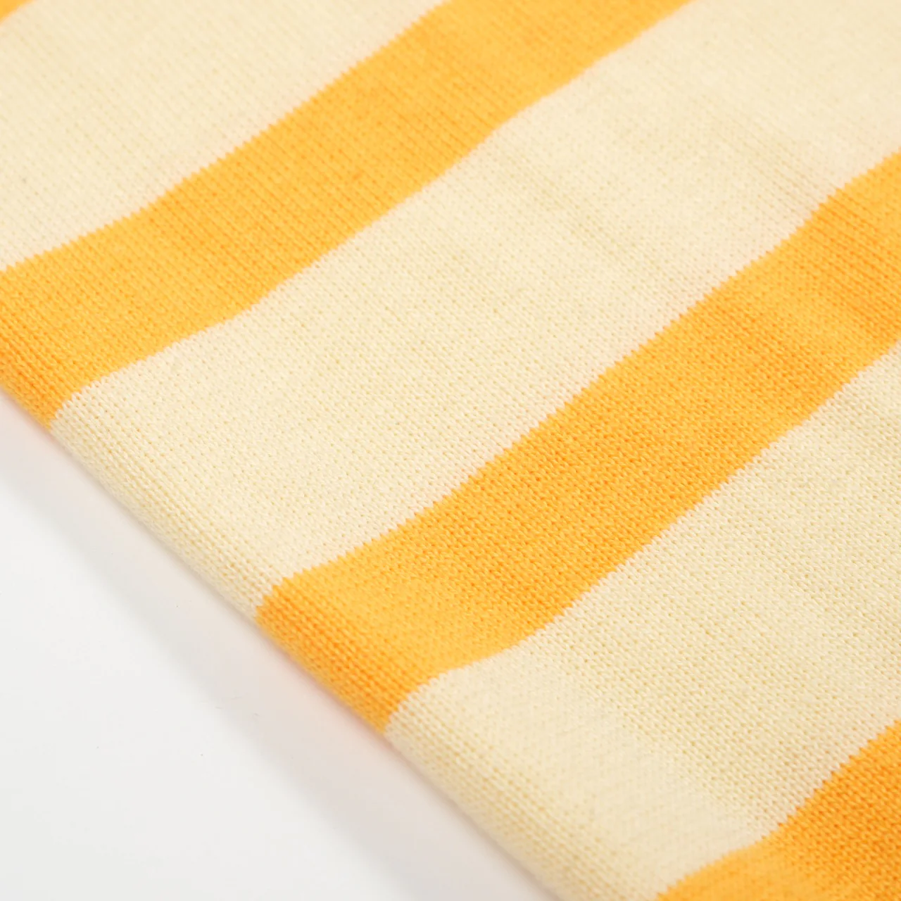 Women's yellow striped cropped sleeve knit T-shirt - Image 6