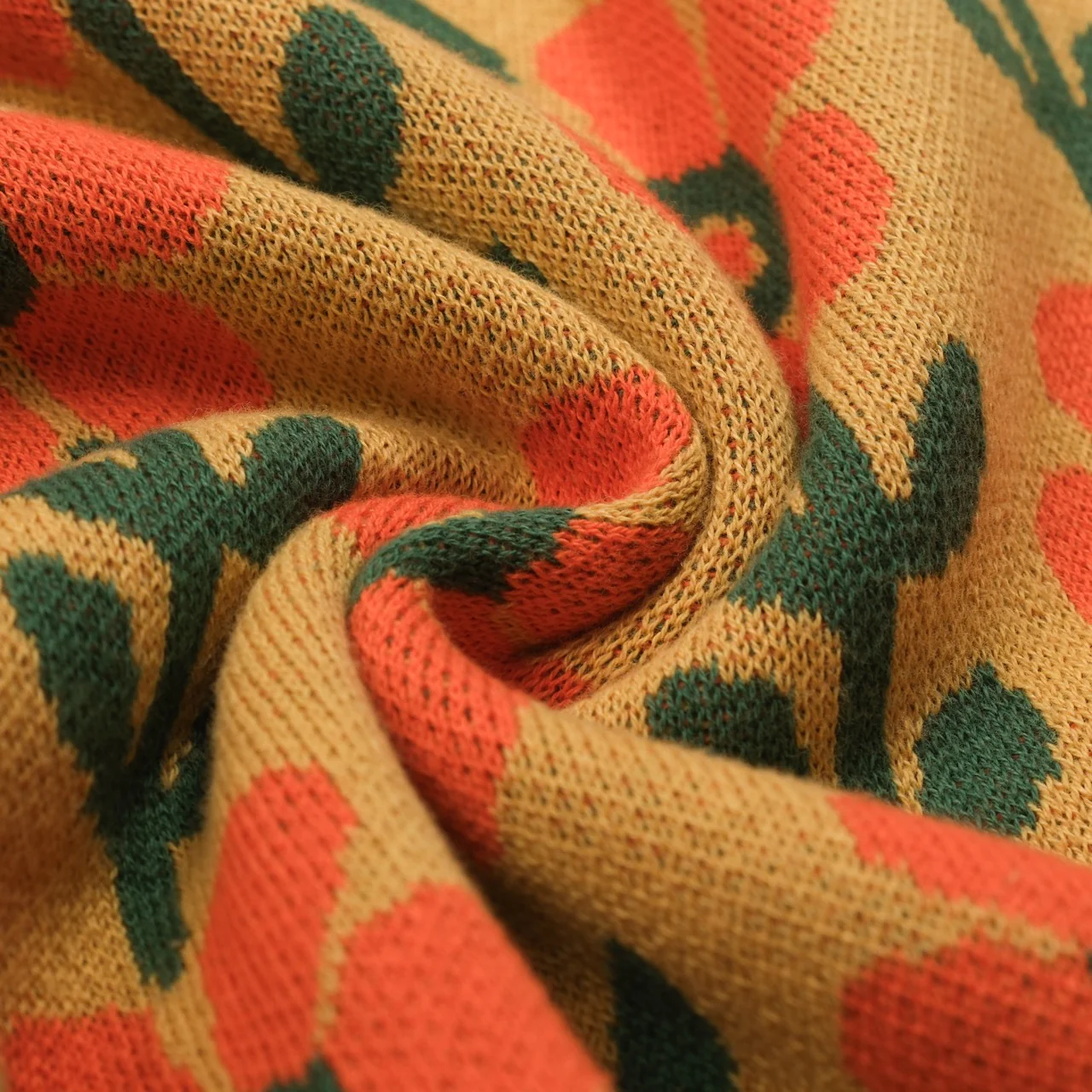 Women's yellow vintage floral knit cardigan - Cropped Length - Image 9