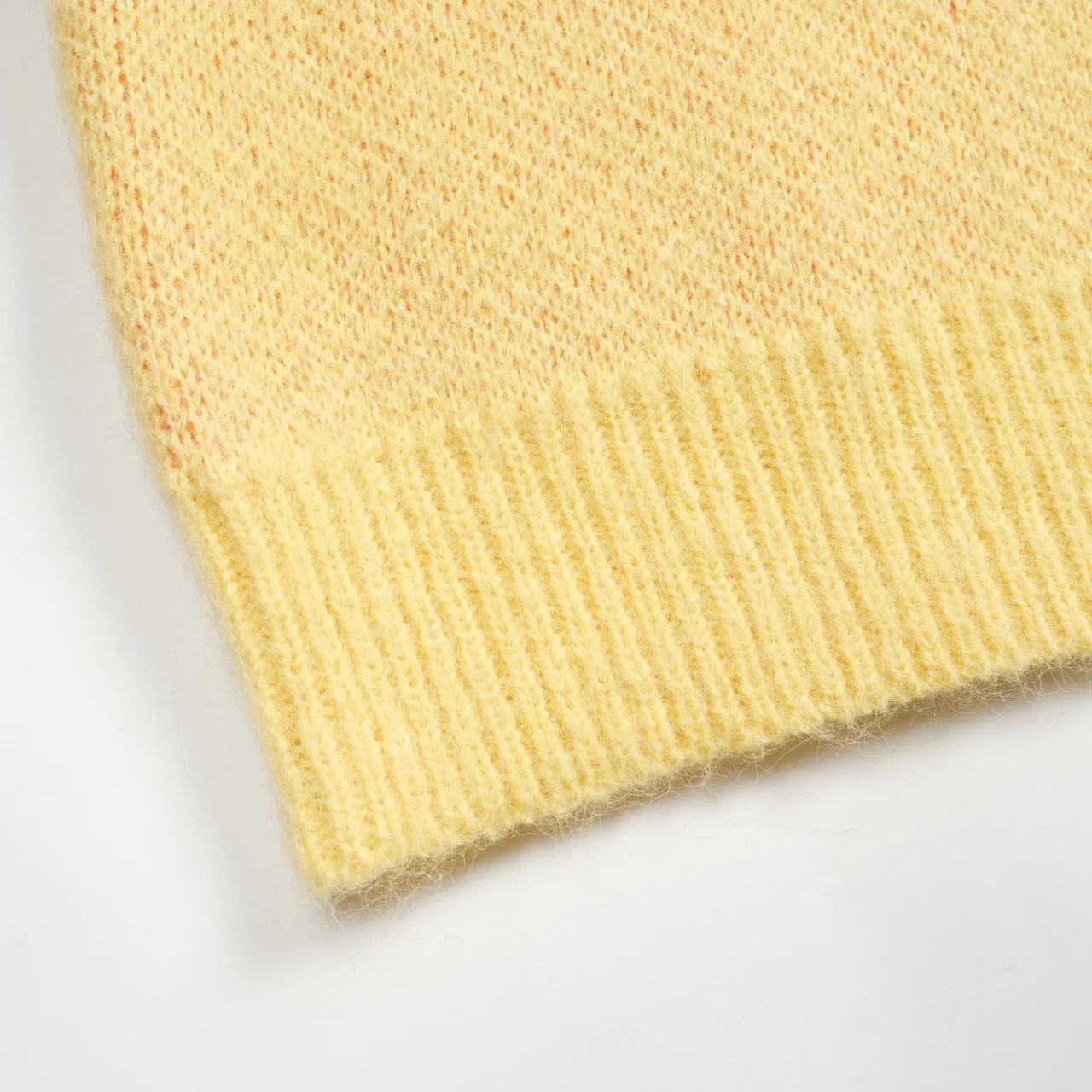 Women's yellow vintage flower plush knitwear - Image 5