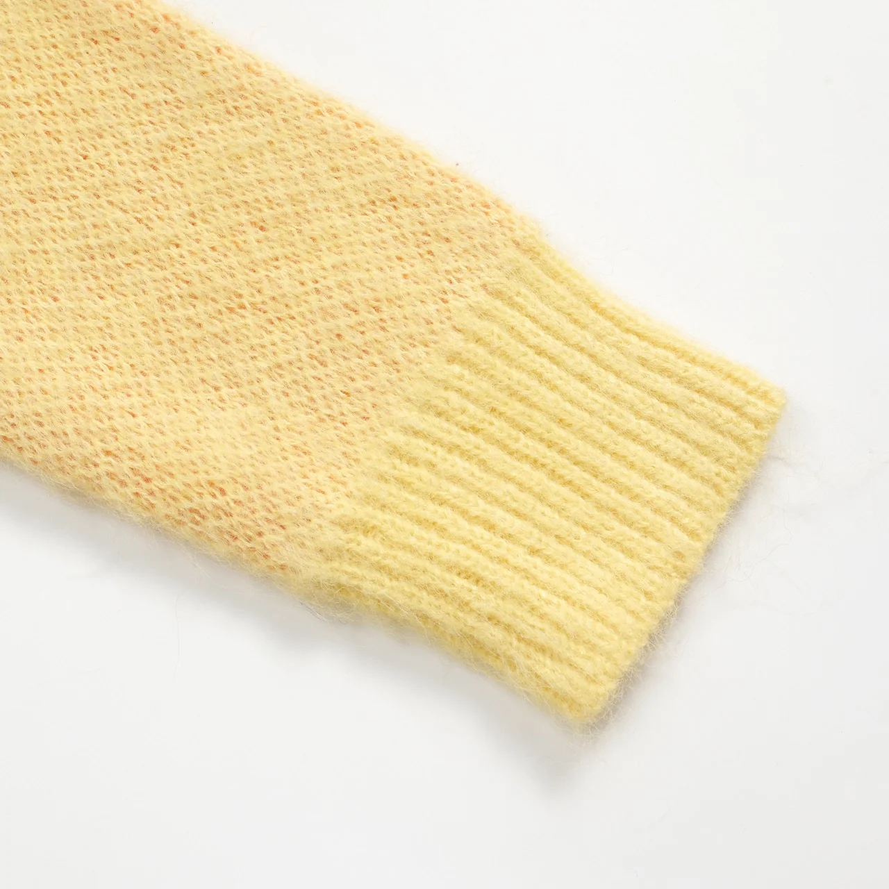 Women's yellow vintage flower plush knitwear - Image 6