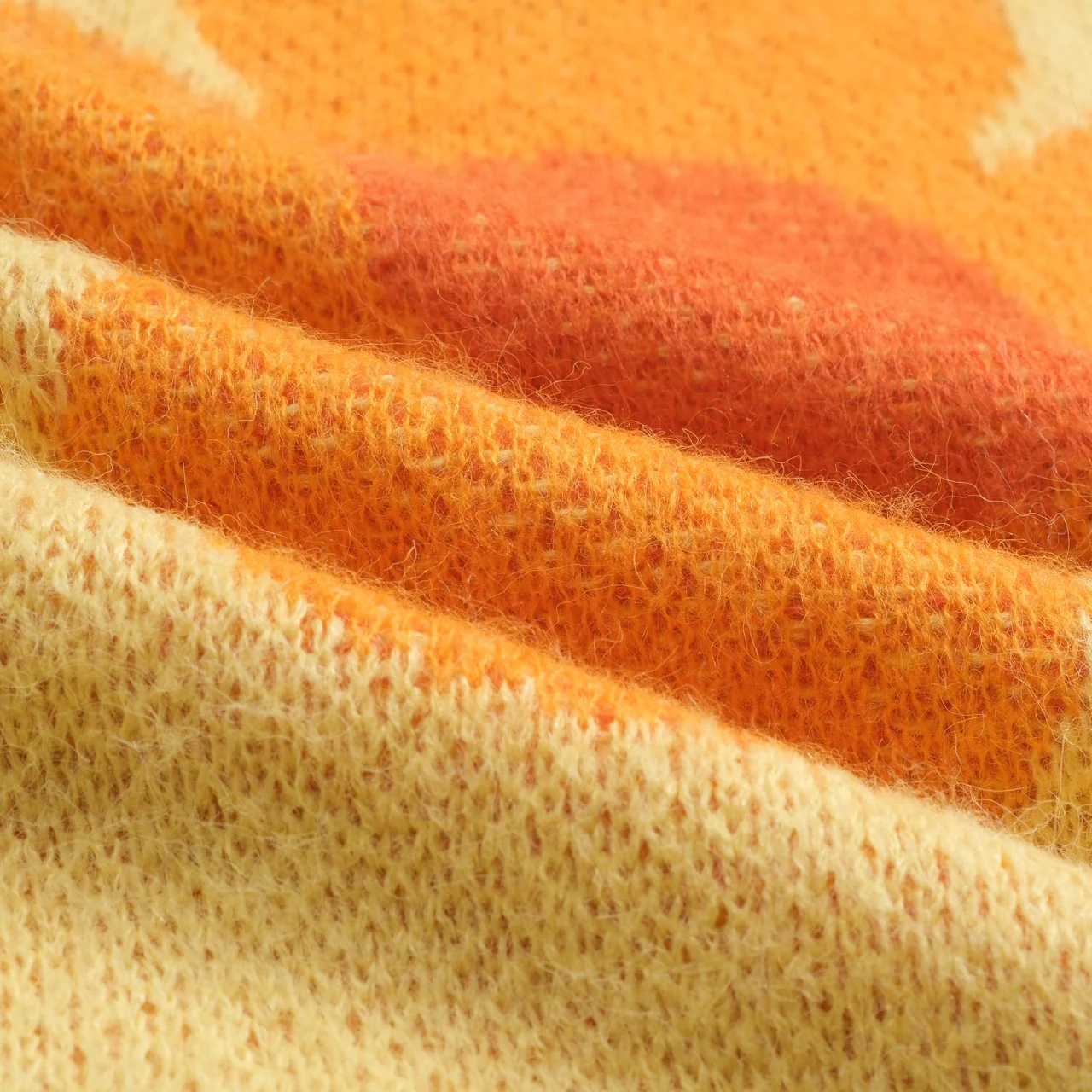 Women's yellow vintage flower plush knitwear - Image 7